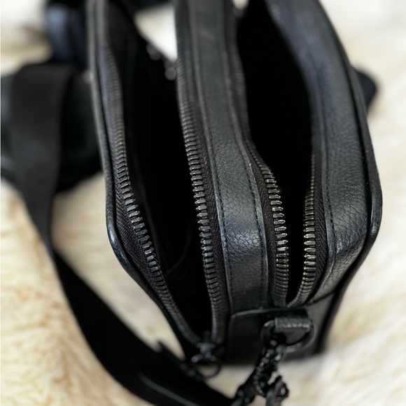 Coach Charter Crossbody With Hybrid Pouch In Signature Leather - BLACK - Picture 5 of 14